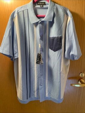 New!  Light Blue Short Sleeve Knit Button-Down Shirt - Size XL/38